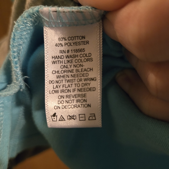 Quacker Factory Light Blue V-Neck Top - Picture 6 of 7